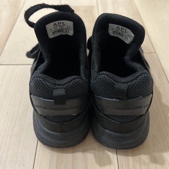 APL Ascend Running Shoes 8 - Picture 4 of 5